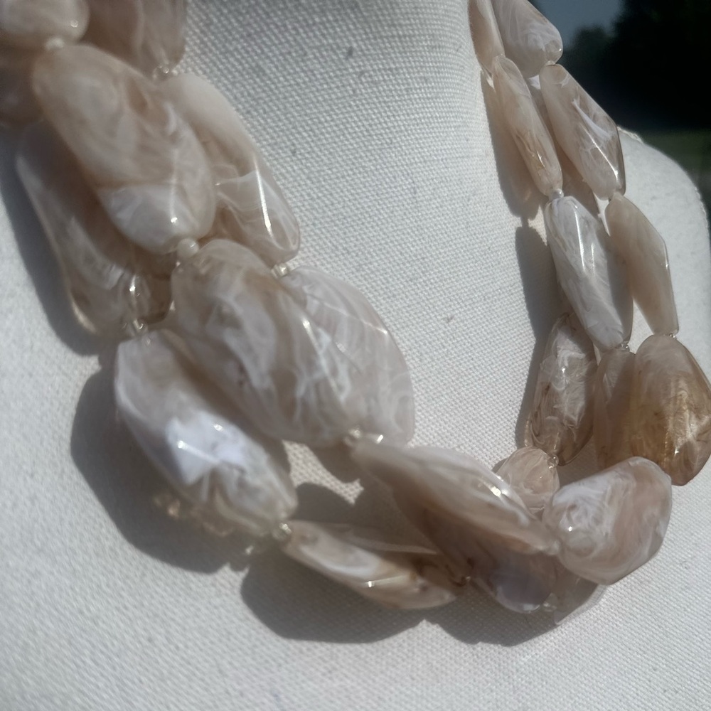 Cream and Brown Layered Beaded Necklace - Picture 9 of 10